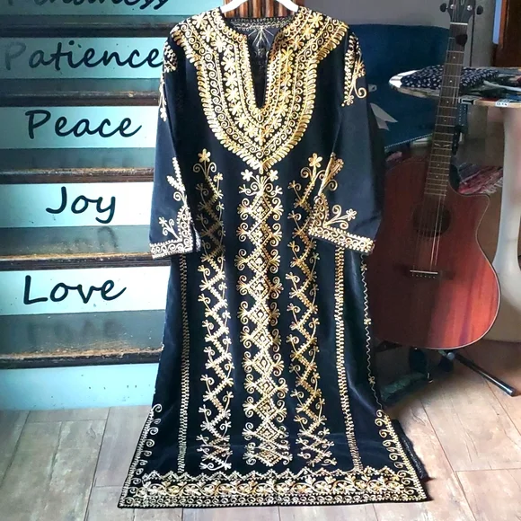 Dresses | Handmade Brocade Indian Velvet Long Tunic Dress Black Gold Womens  Size Small | Poshmark